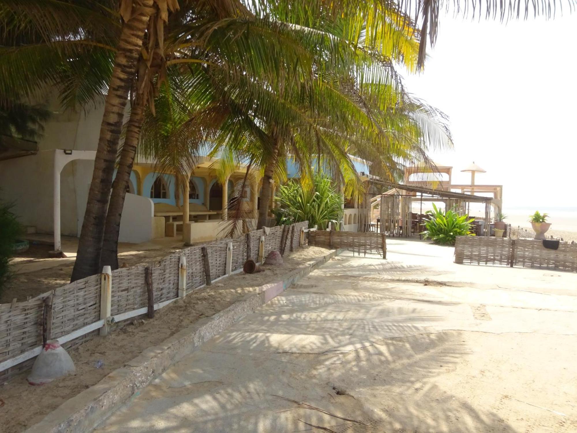 Hotel Du Bar De La Mer Cap Skirring Kabrousse Exterior foto